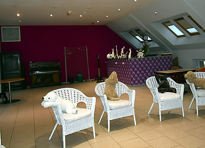Rénovation EHPAD de la Maison Ferrari - bar avant les travaux